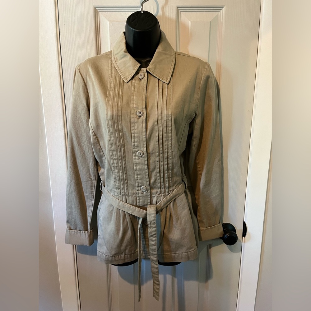 GAP Tan Trench Coat with Belted Waist and Collared Neckline